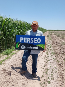 Lázaro Chávez Flores